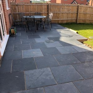 Black Limestone Sawn 22mm 600x600