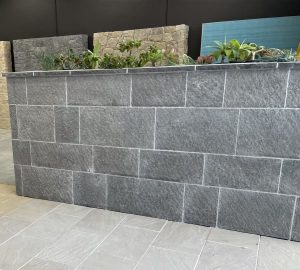 Rectangle rough hammered pineapple black limestone tiles for wall